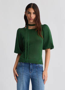 Detex fashionable knitwear
