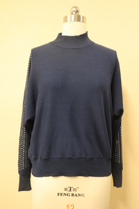 2022 New Design Navy Color Knitted Long Sleeve Sweater Women with Rivet Chinese Supplier