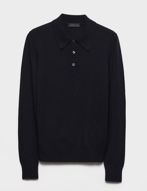 Classic mens polo knitwear